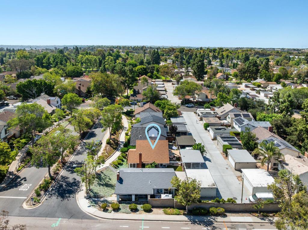 10690 Esmeraldas Drive