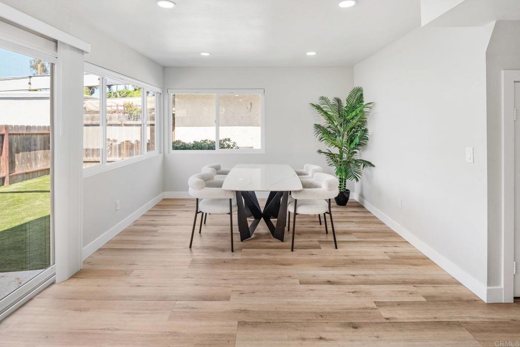 10690 Esmeraldas Drive