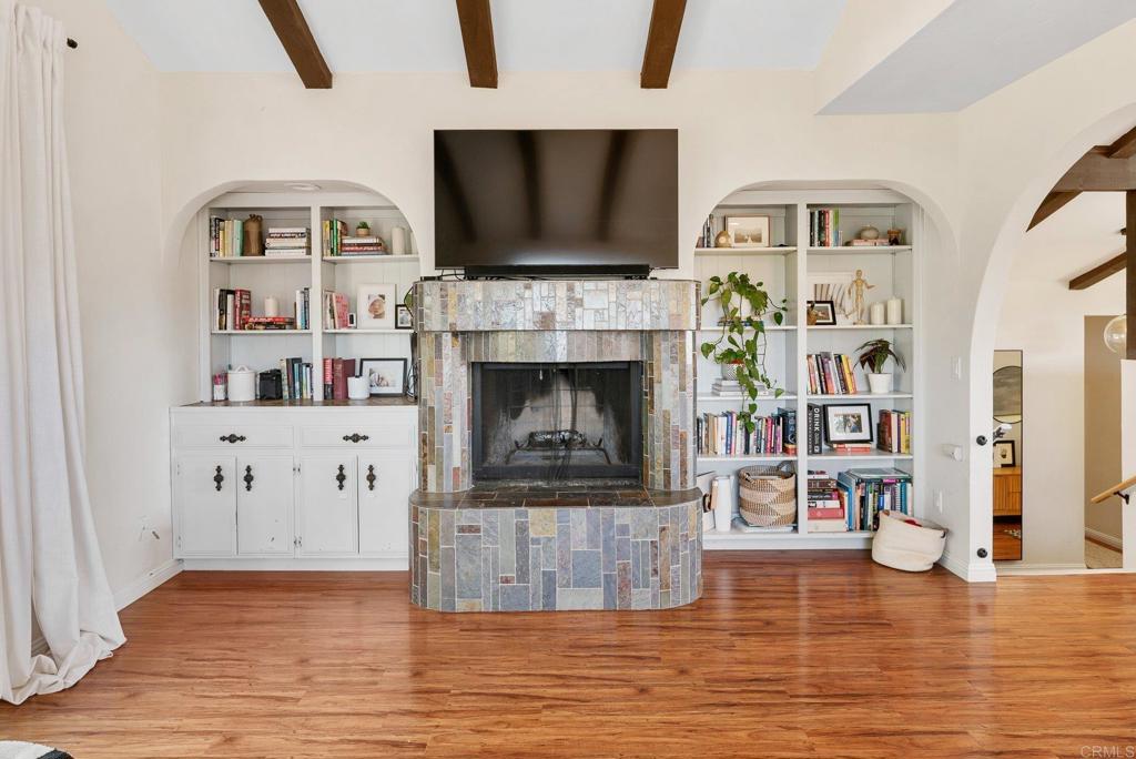 10512 Moon View Way
