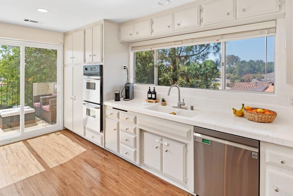 10512 Moon View Way