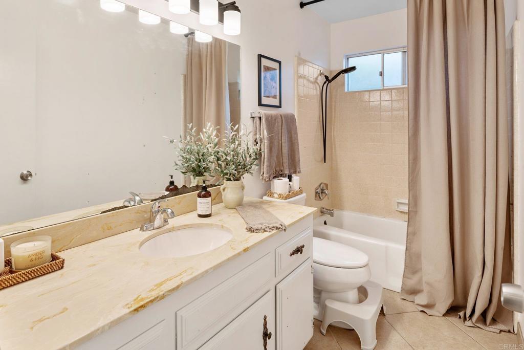 10512 Moon View Way
