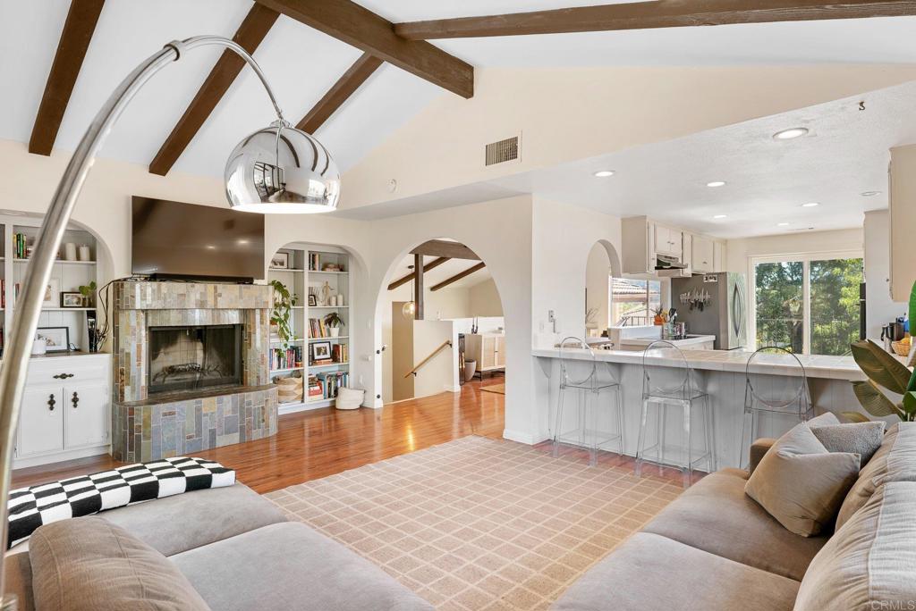 10512 Moon View Way