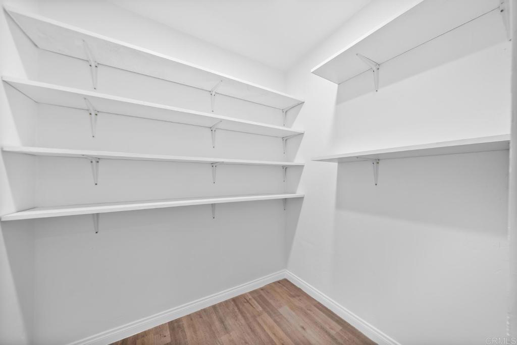 9254 Fairlawn Street