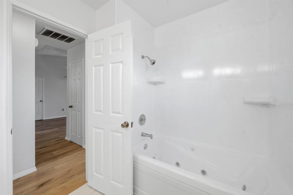 1257 Soria Glen