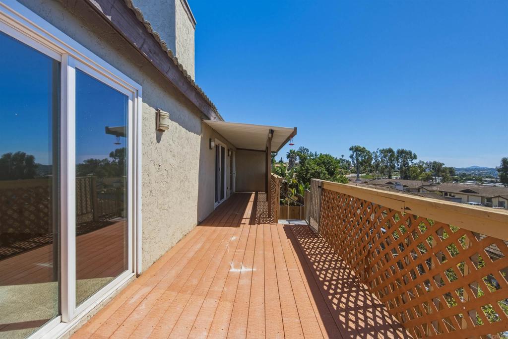 1257 Soria Glen
