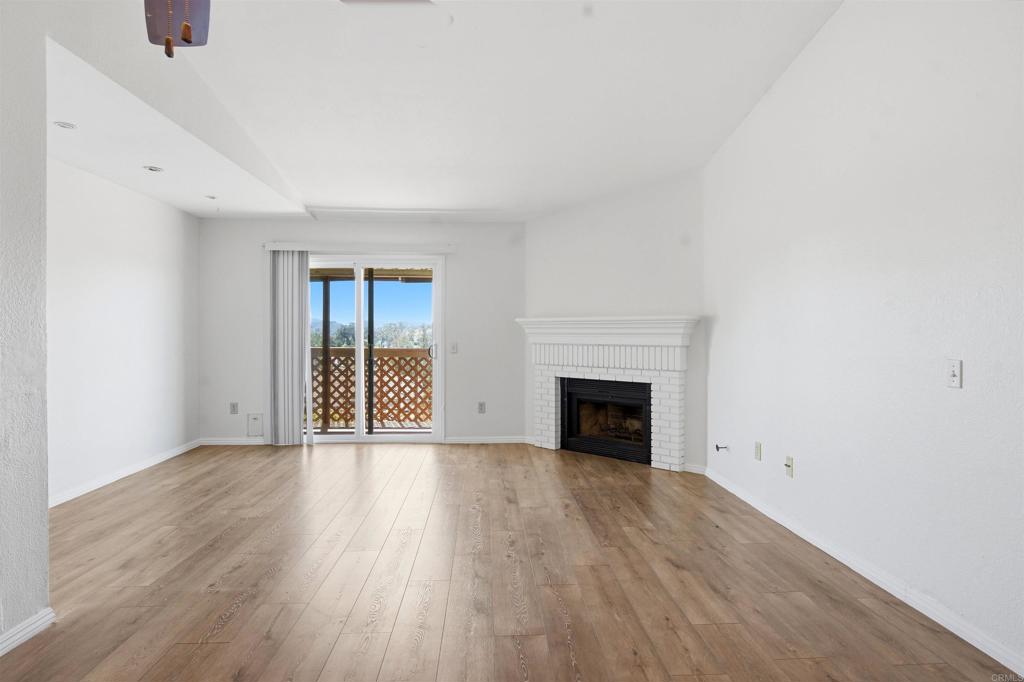 1257 Soria Glen