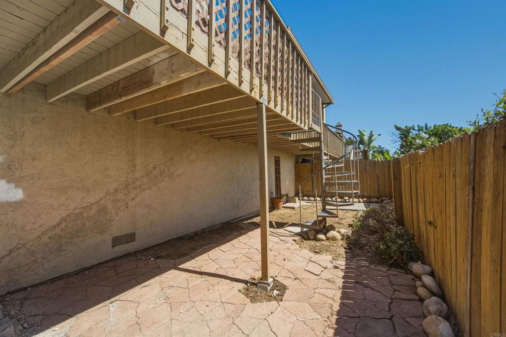 1257 Soria Glen