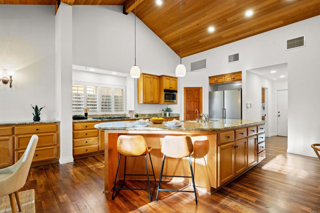 1062 Monterey Vista Way