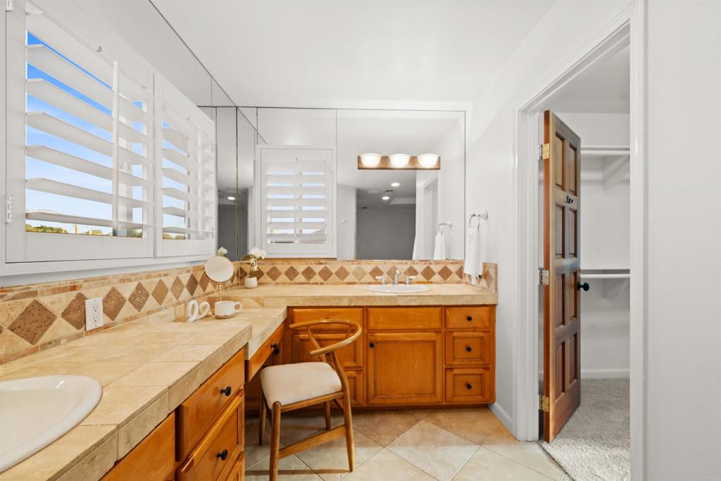 1062 Monterey Vista Way