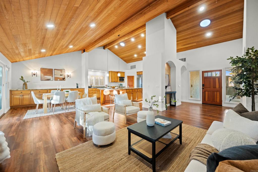 1062 Monterey Vista Way