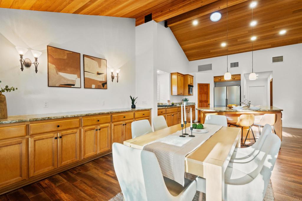 1062 Monterey Vista Way