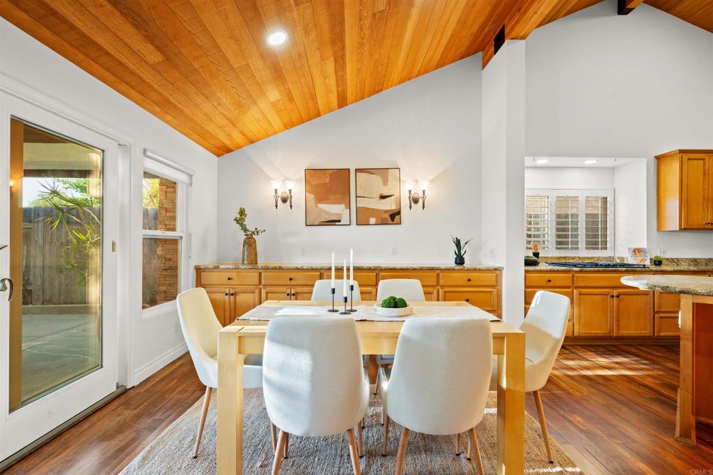 1062 Monterey Vista Way