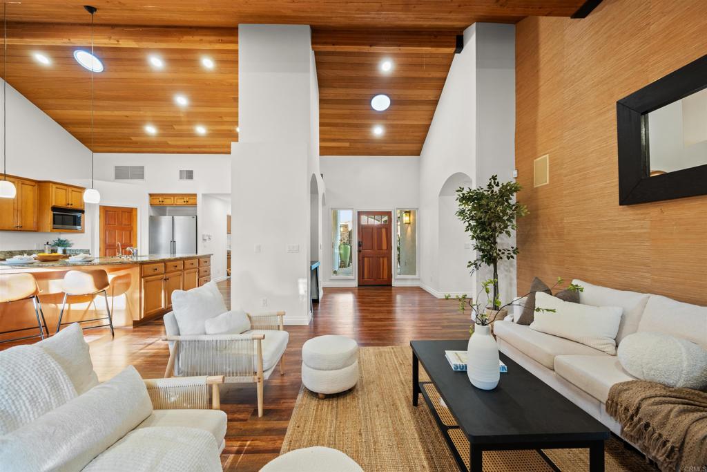 1062 Monterey Vista Way