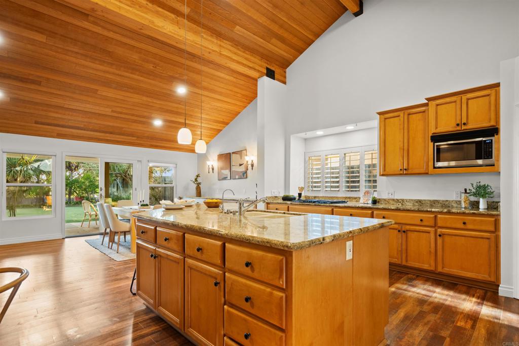 1062 Monterey Vista Way