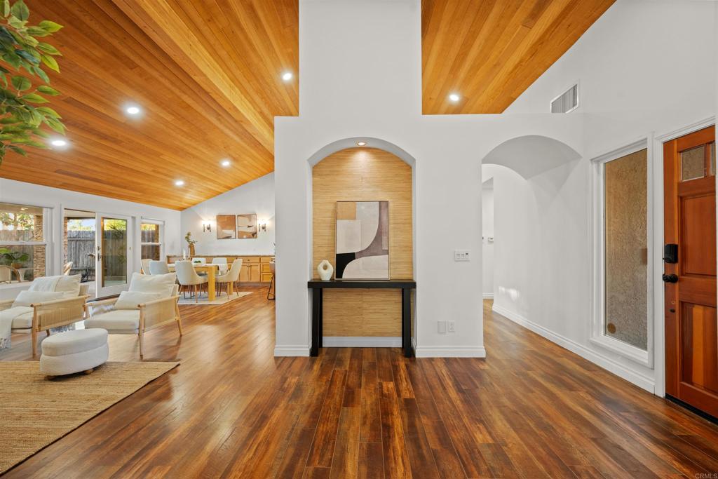 1062 Monterey Vista Way