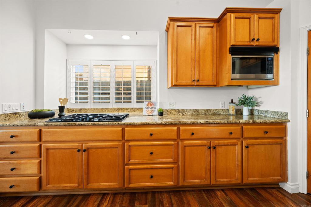 1062 Monterey Vista Way