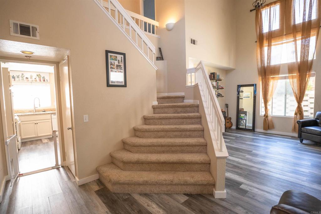 33029 Rossman Circle