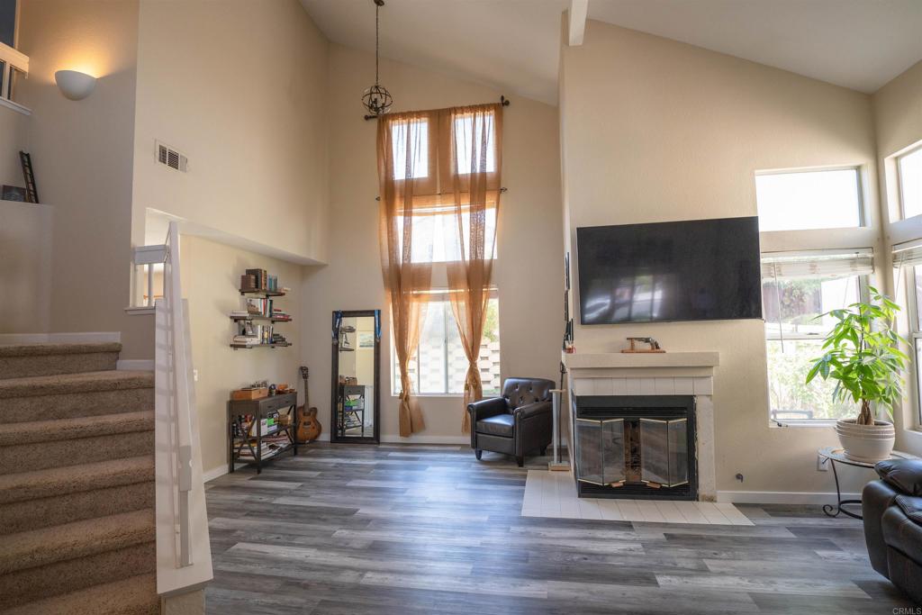 33029 Rossman Circle