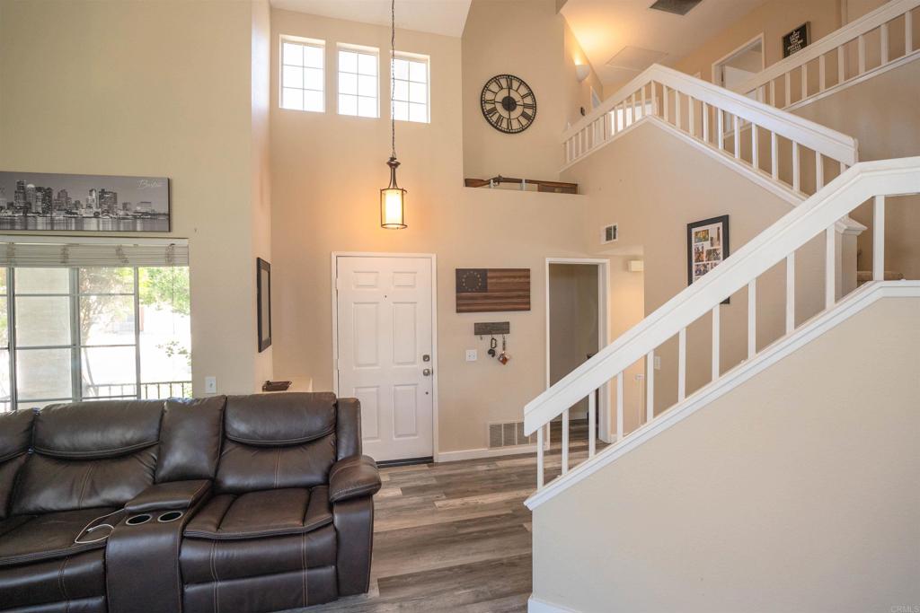 33029 Rossman Circle