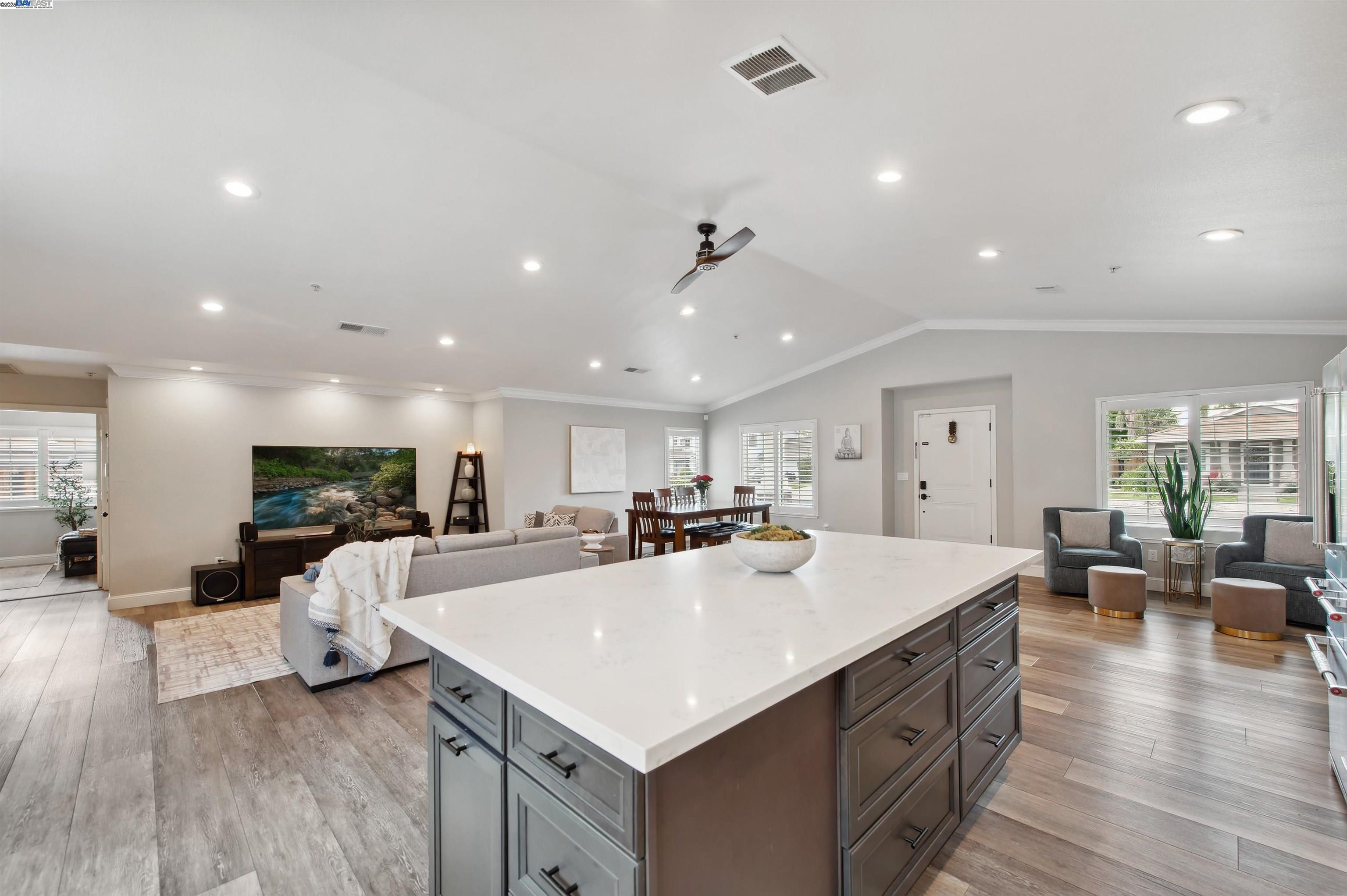 1339 Fairbrook Ct