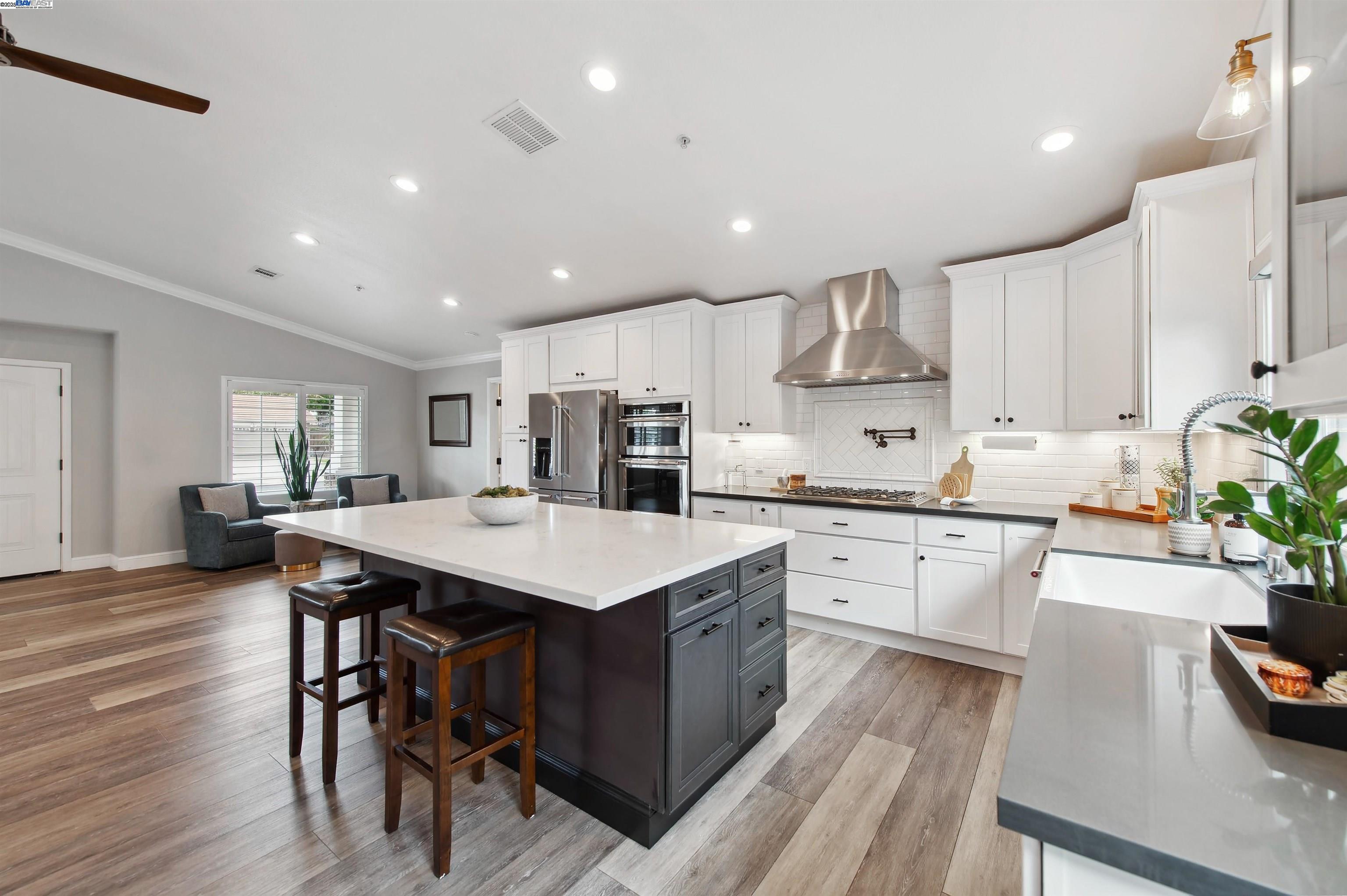 1339 Fairbrook Ct