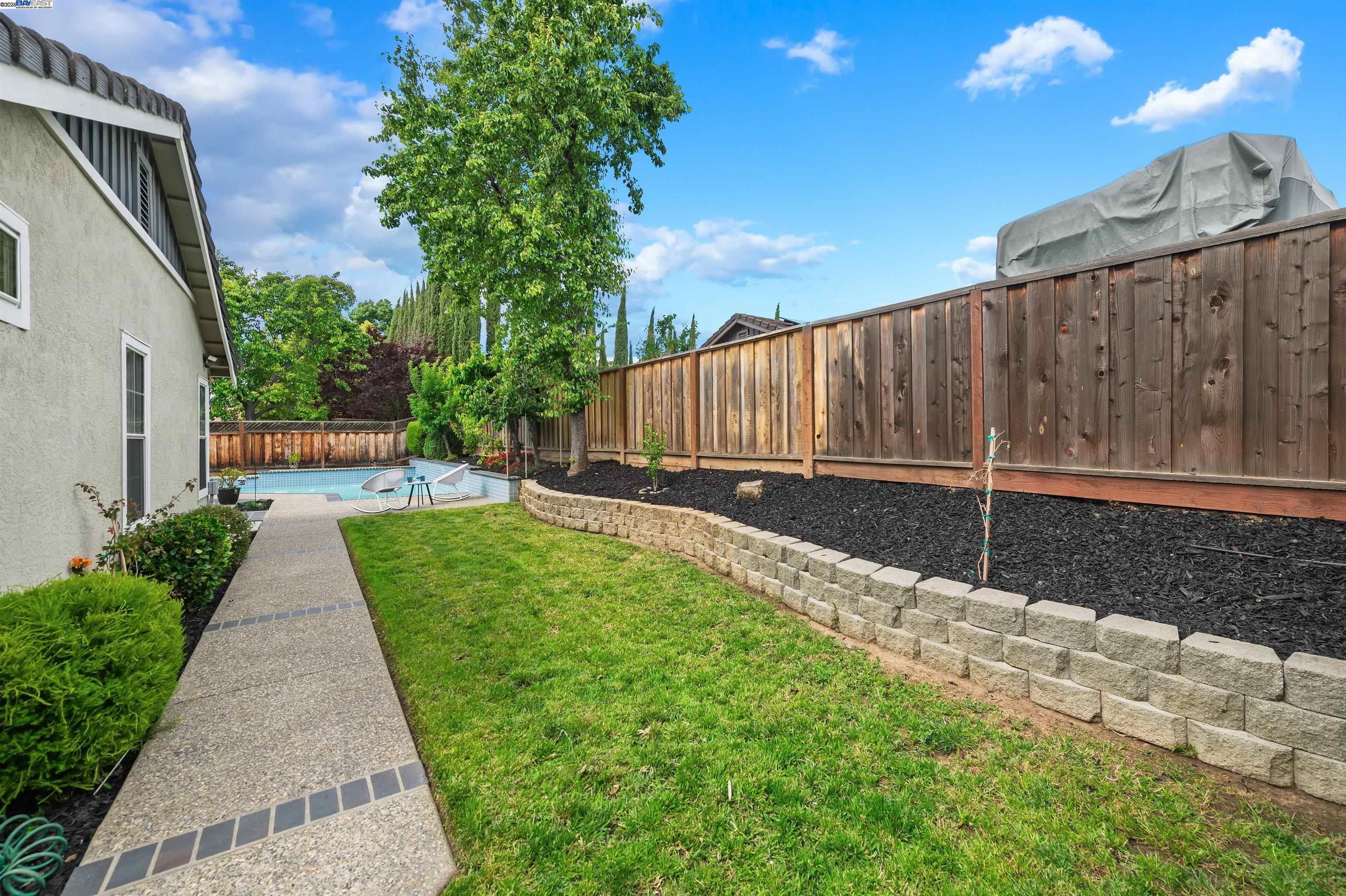 1339 Fairbrook Ct