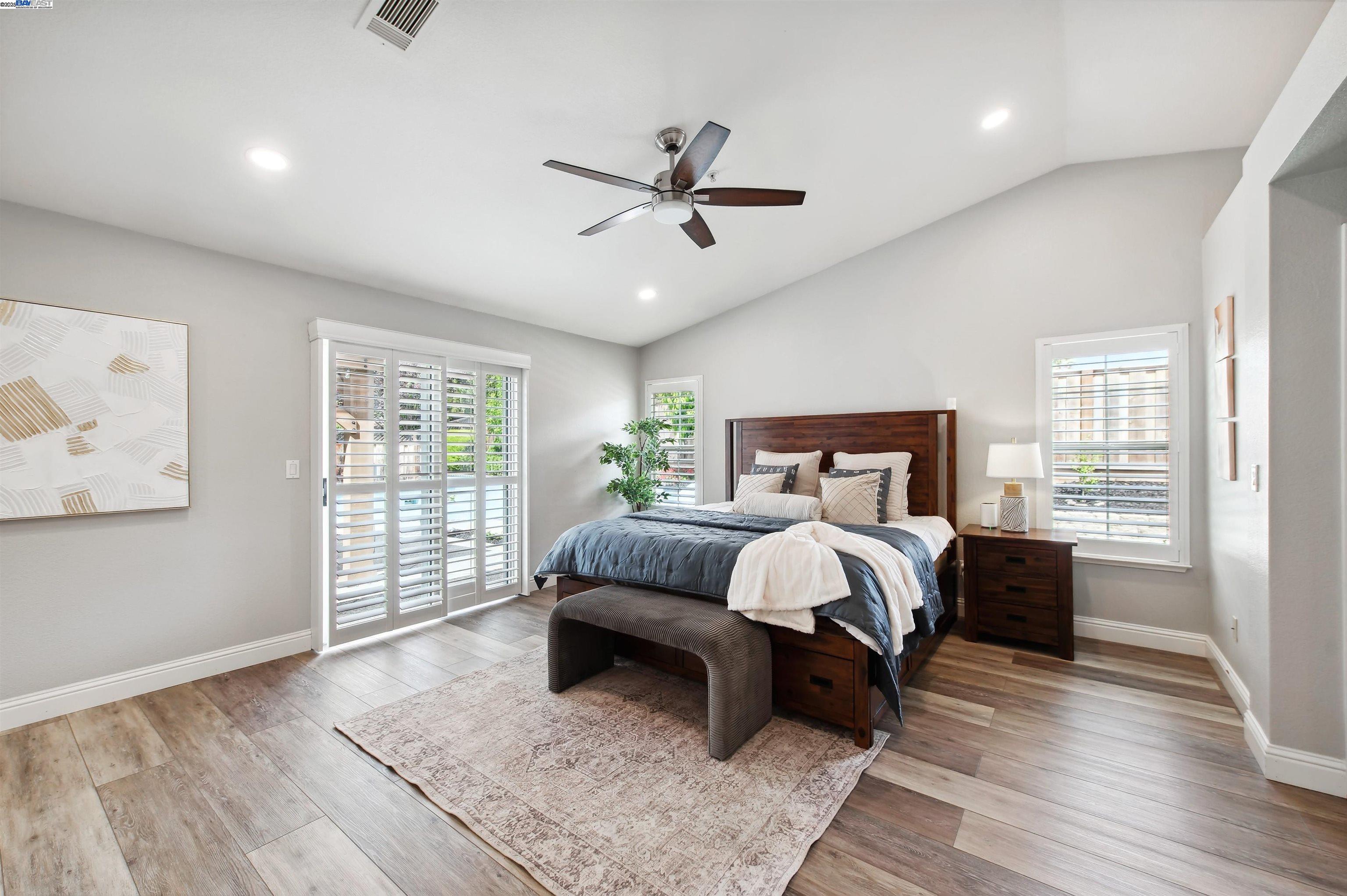 1339 Fairbrook Ct