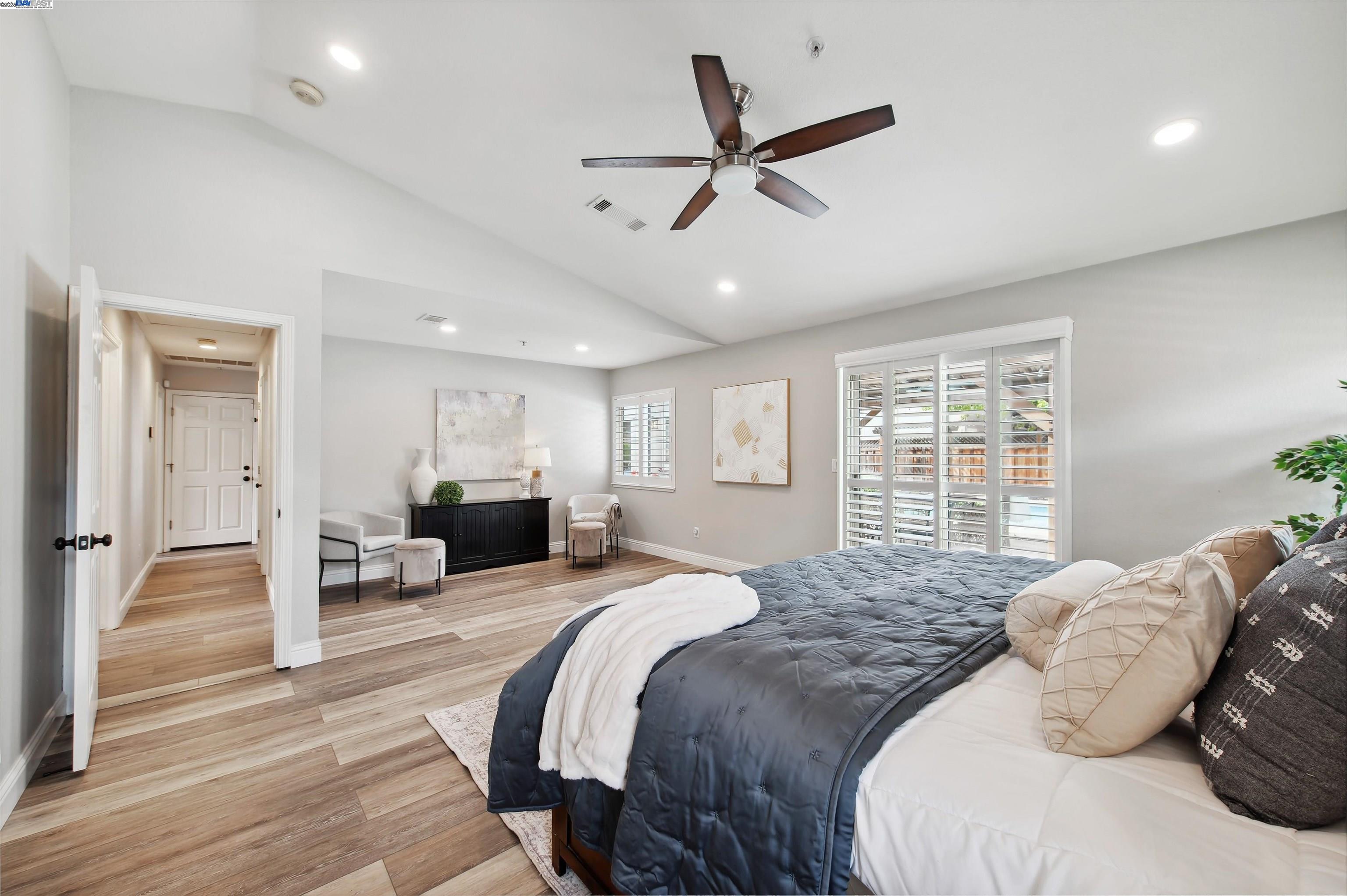 1339 Fairbrook Ct