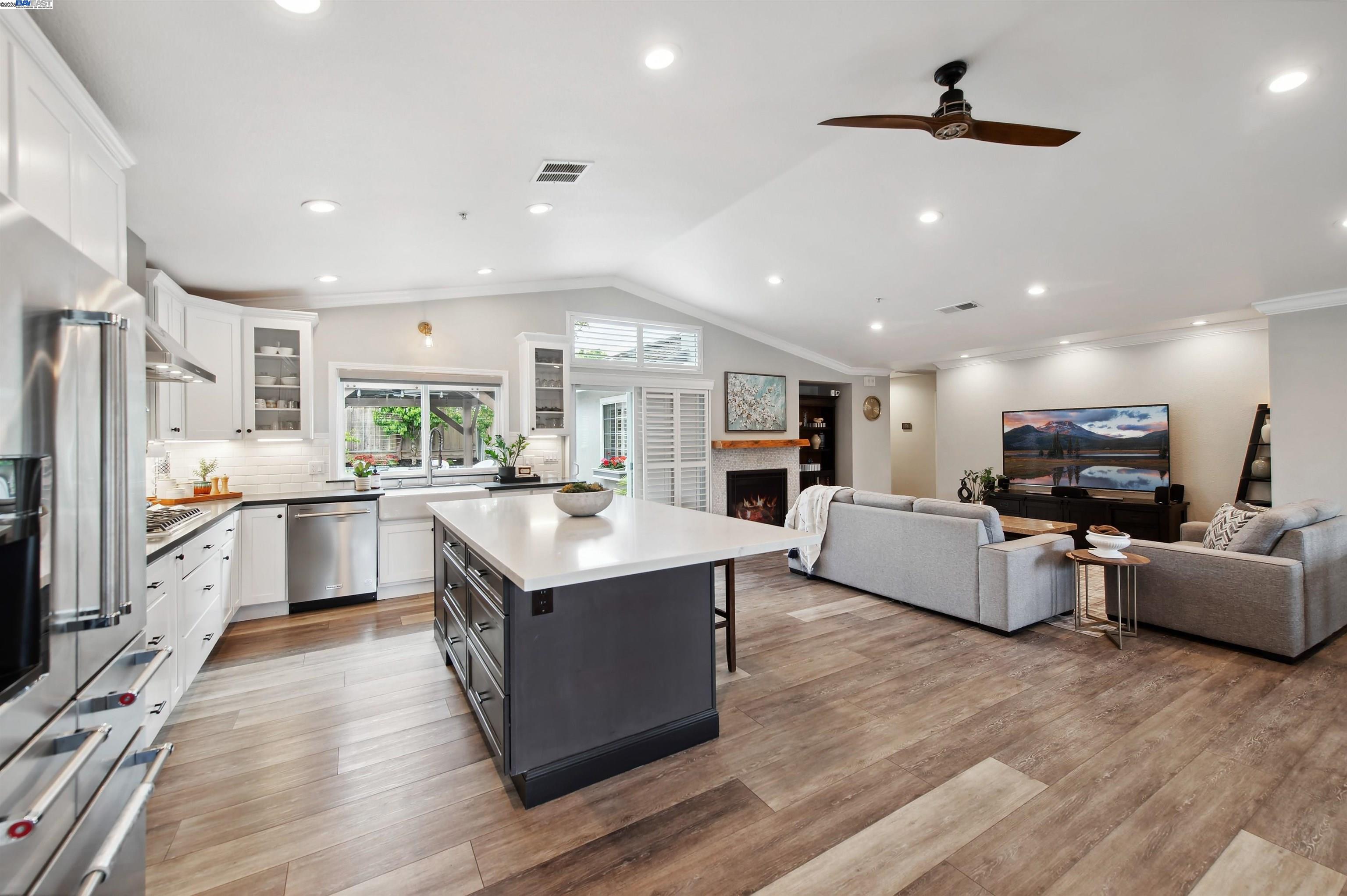 1339 Fairbrook Ct