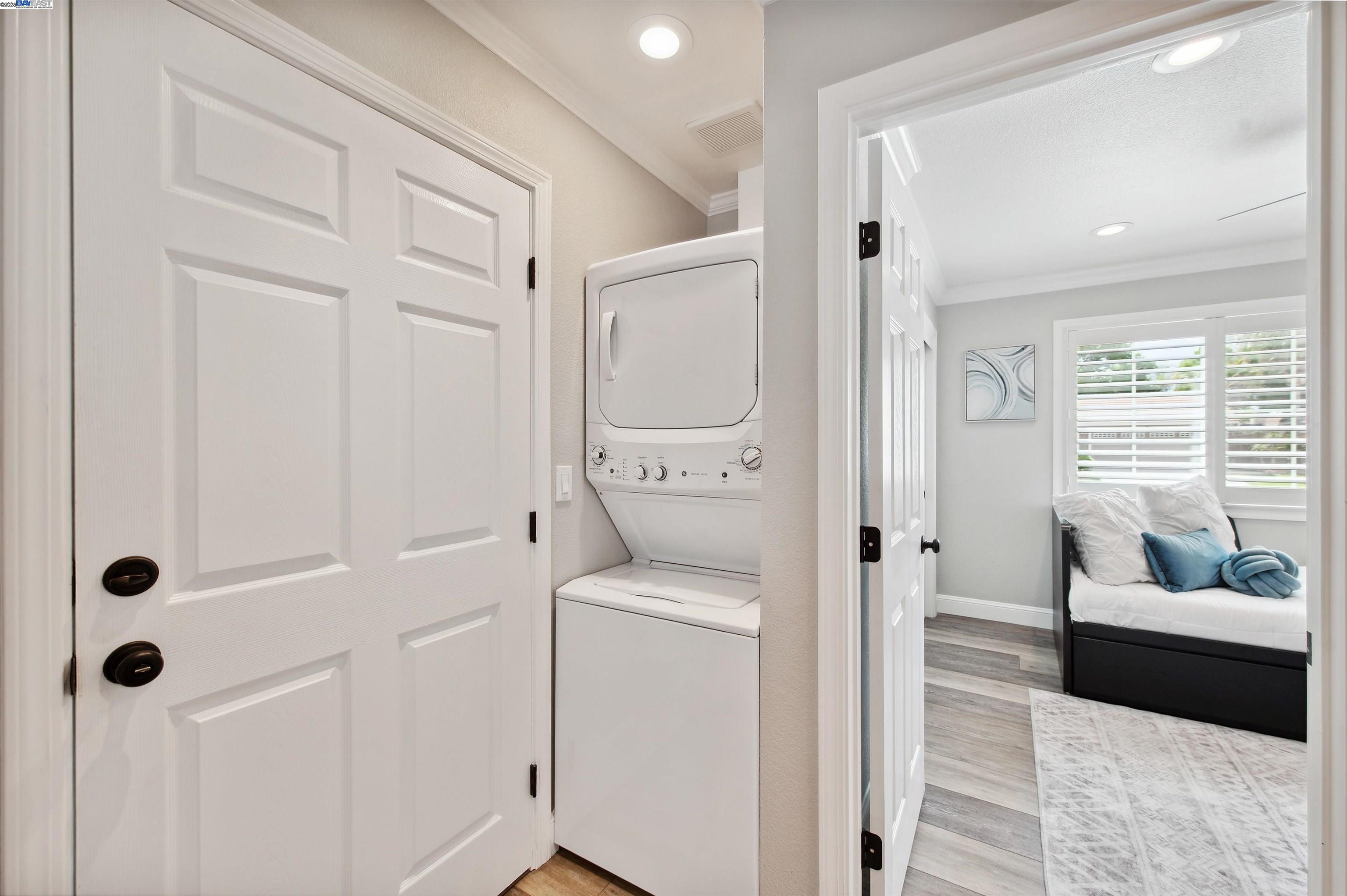 1339 Fairbrook Ct