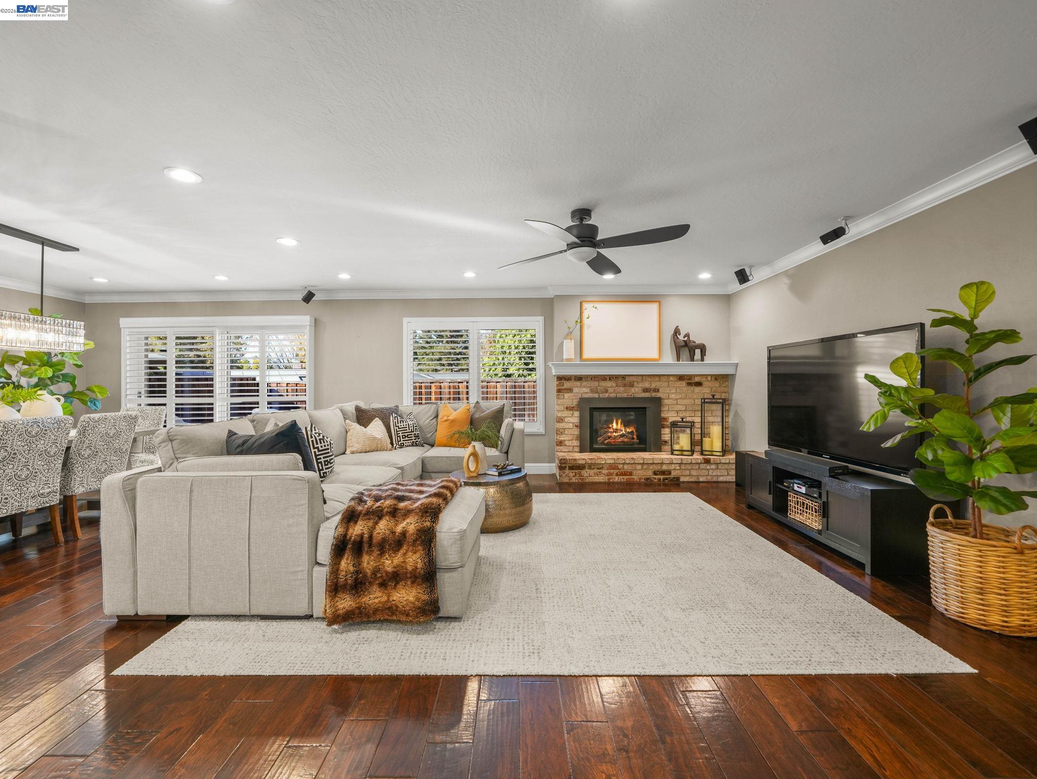 5138 Theresa Way