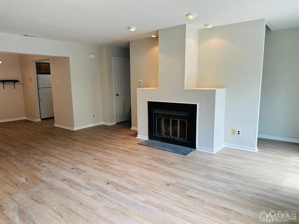 30 Sassafras Lane