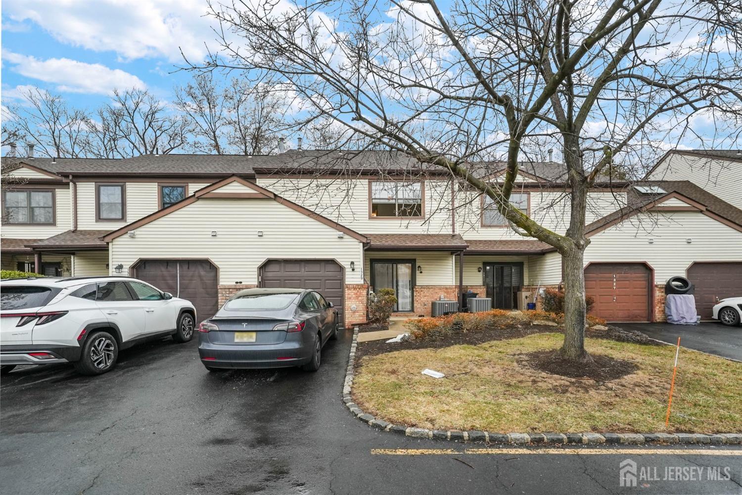1329 Tupelo Court