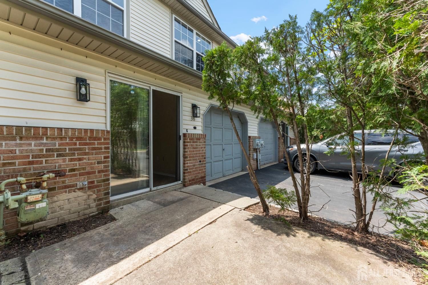 36 sassafras Lane