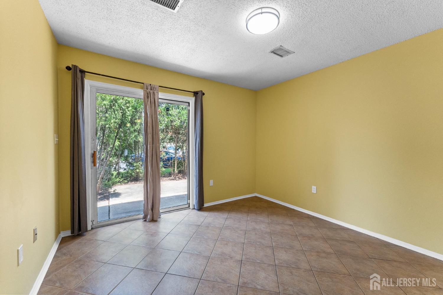 36 sassafras Lane