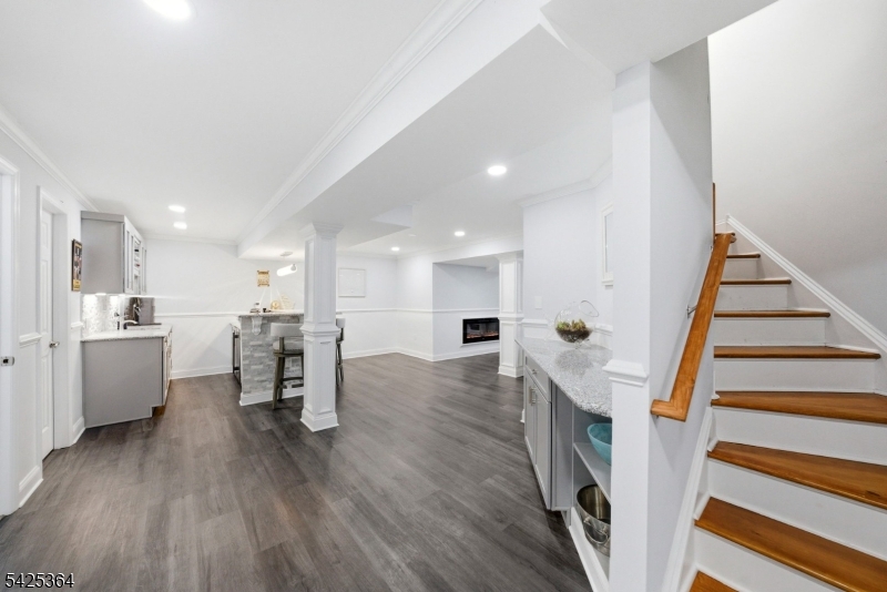 3 Torbet Rd