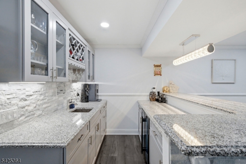 3 Torbet Rd