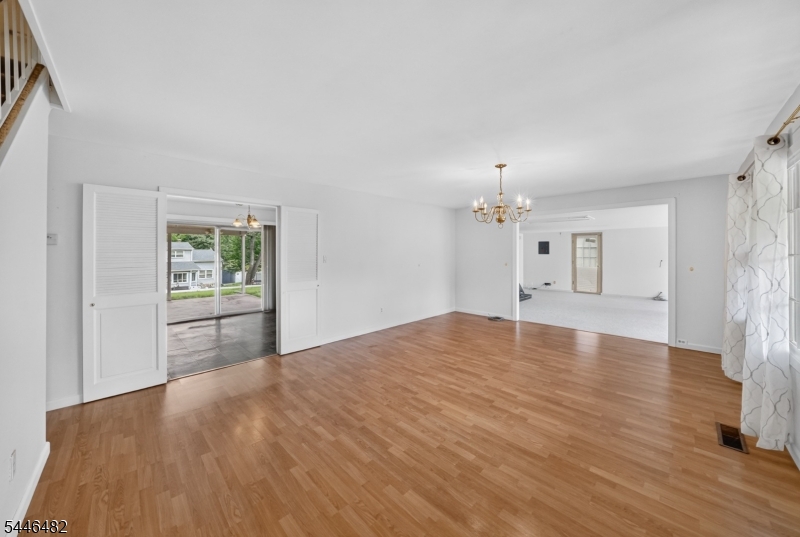 6 Concord Dr