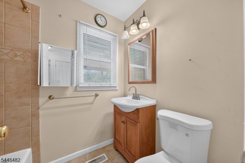 6 Concord Dr