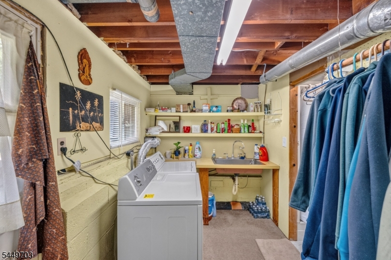 10 Frances Rd