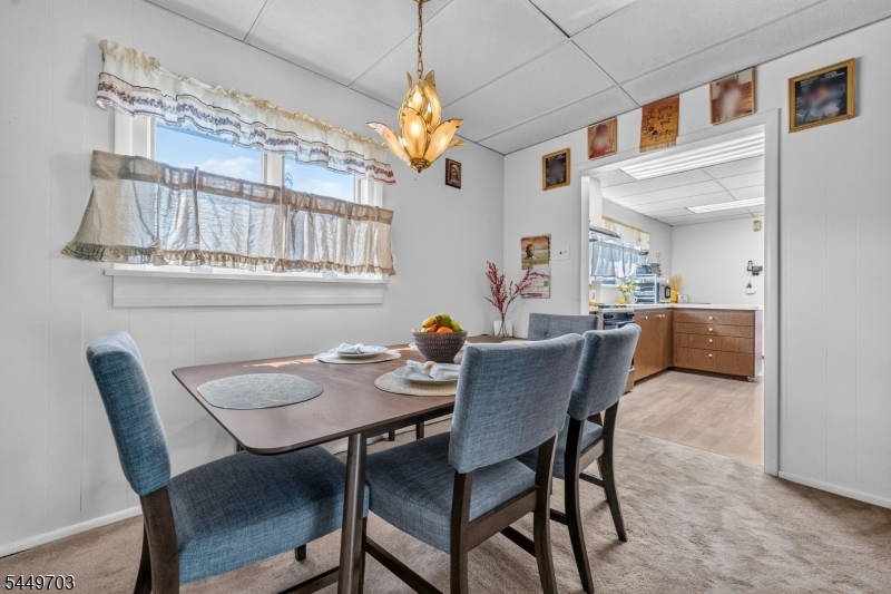 10 Frances Rd