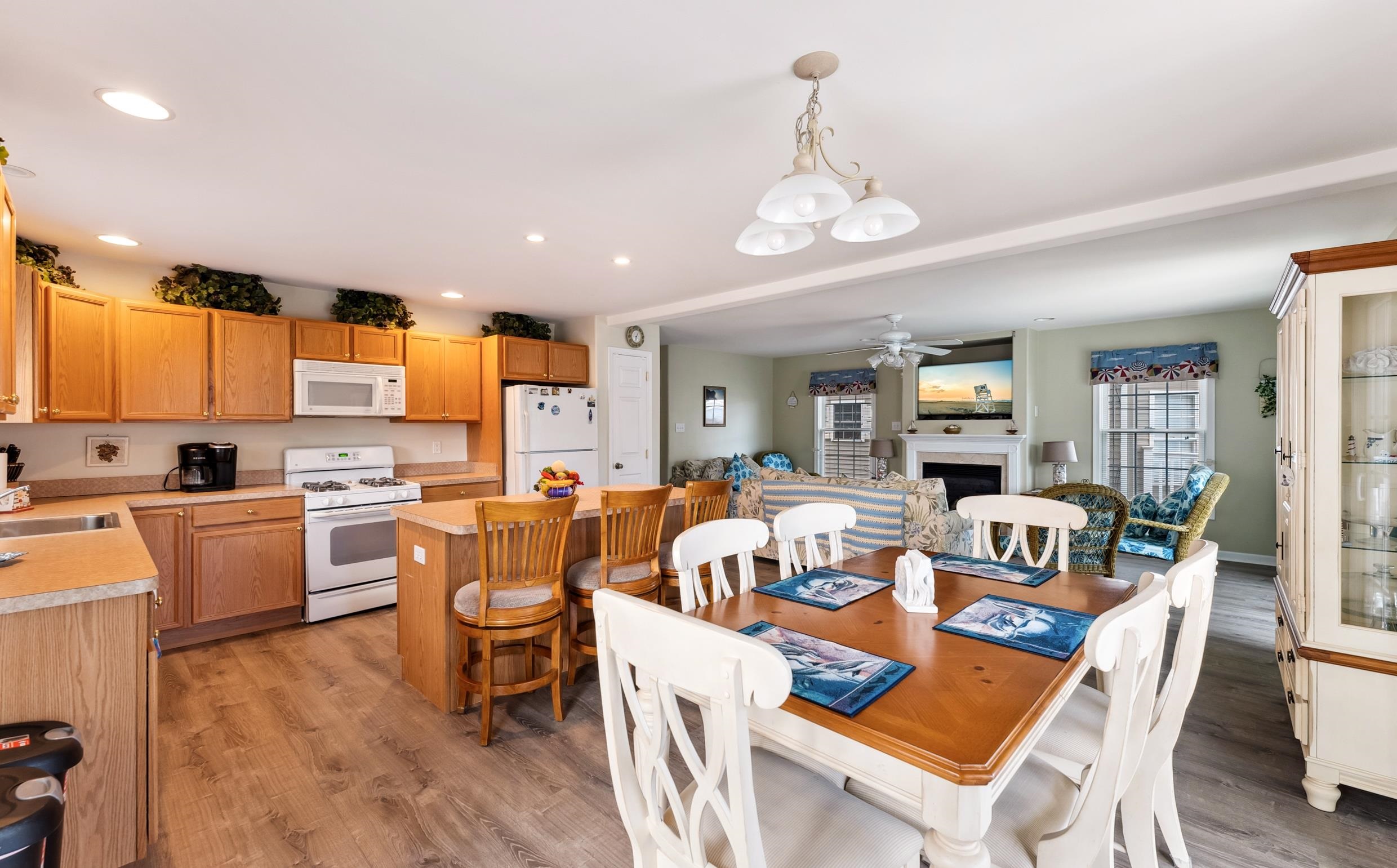 212 E Baker Avenue Unit: A