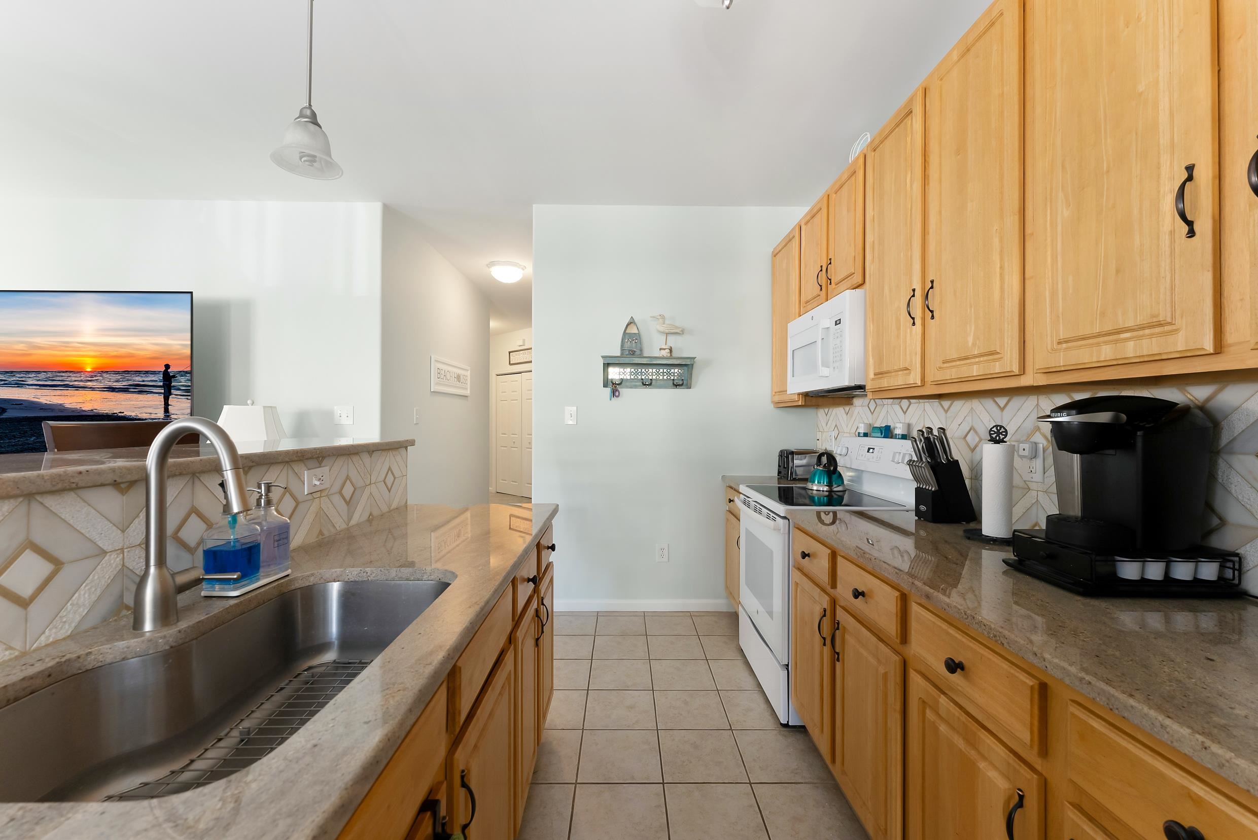 120 E Maple Avenue Unit: 1A