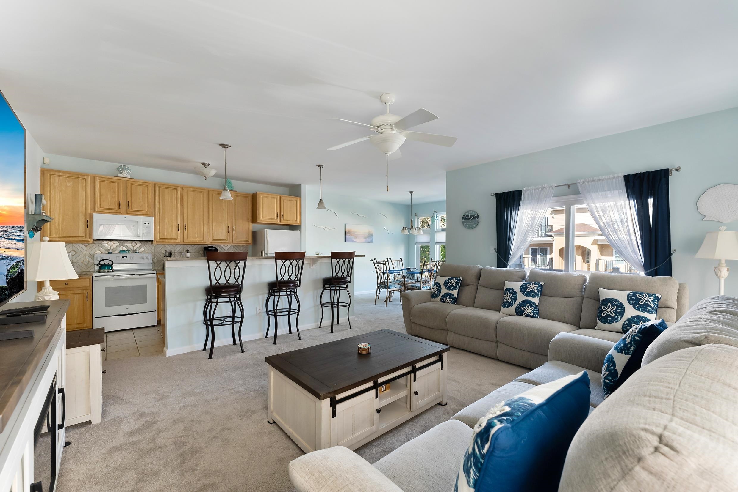 120 E Maple Avenue Unit: 1A