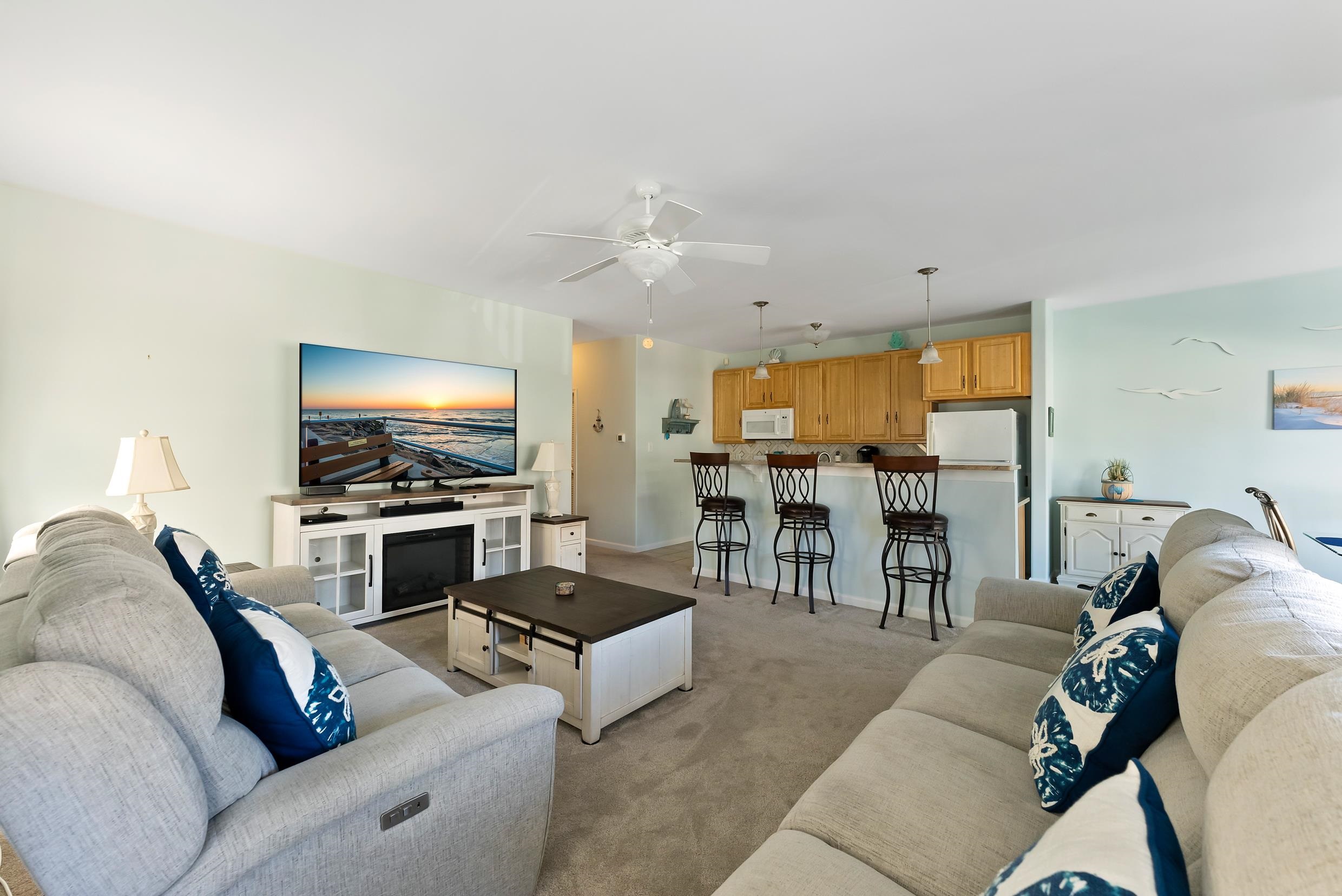 120 E Maple Avenue Unit: 1A