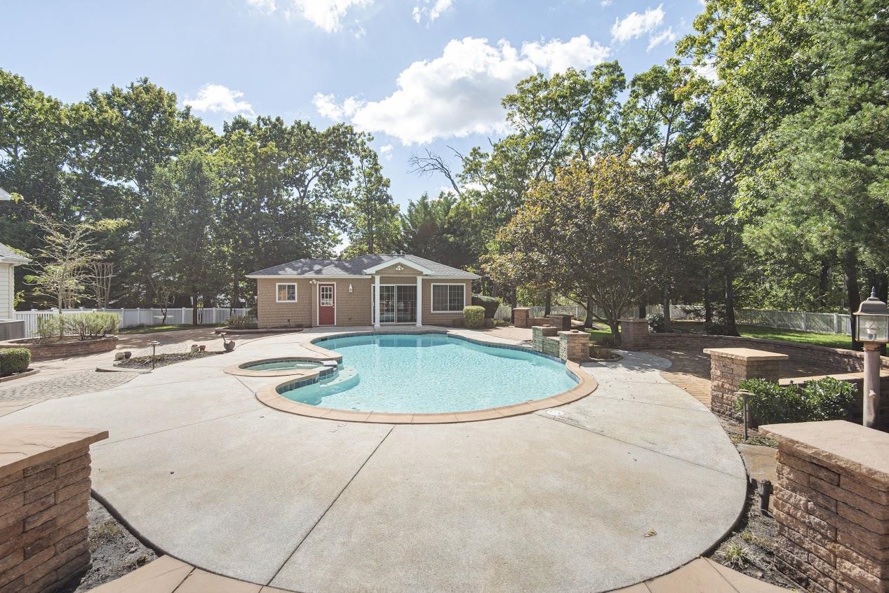 26 Pinewood Court