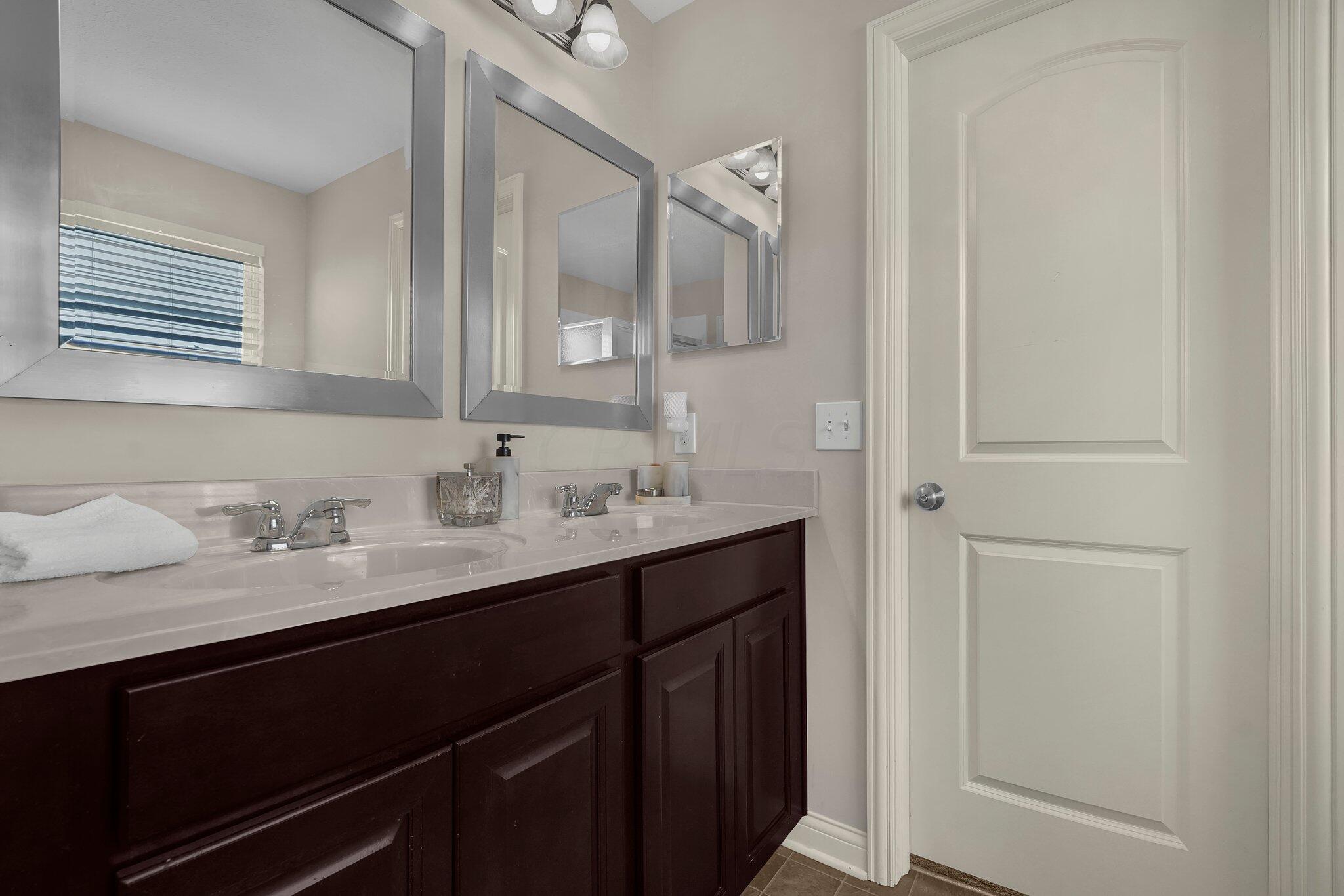 7877 Waggoner Trace Drive