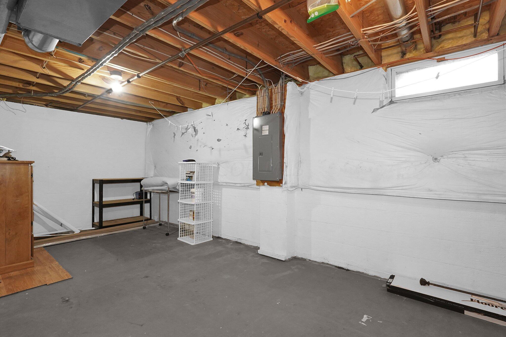 900 Philadelphia Drive, 22C