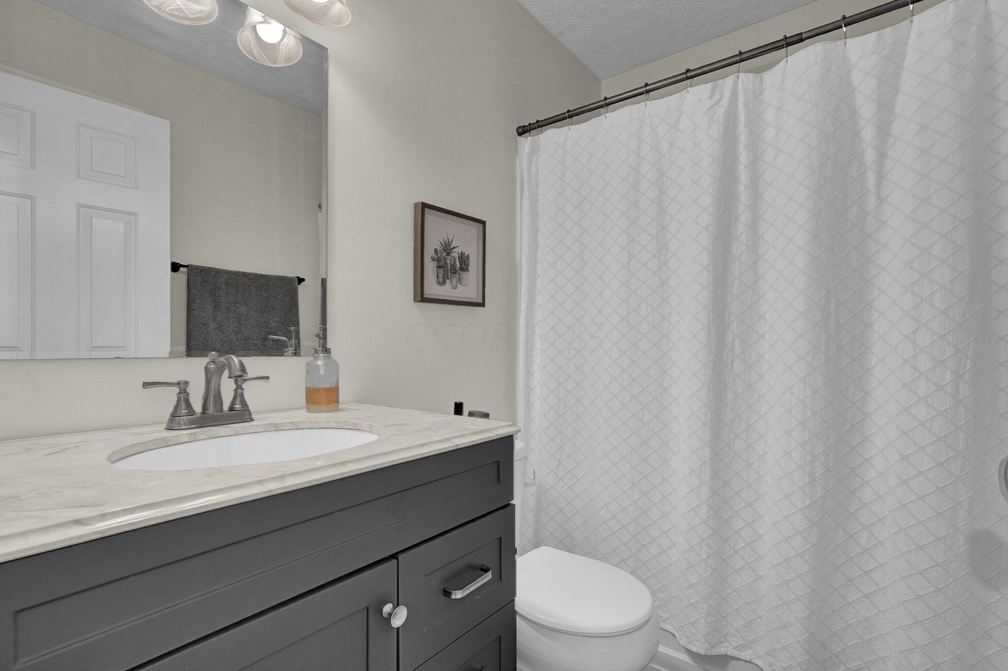 900 Philadelphia Drive, 22C