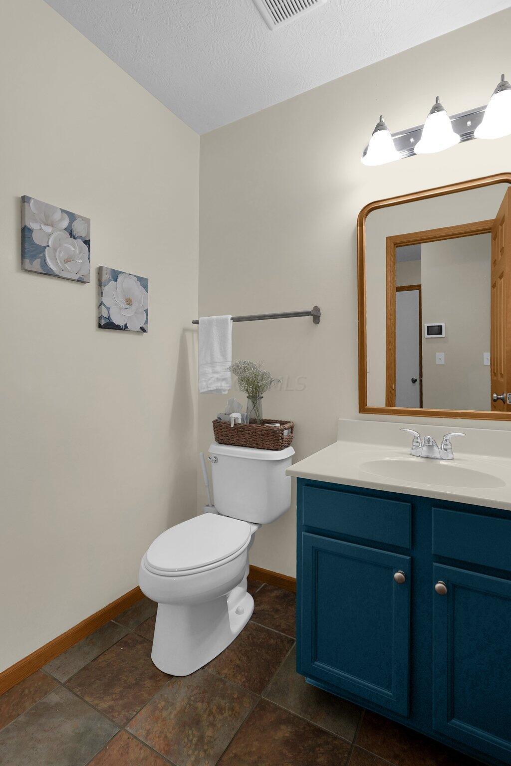 11801 Bridgewater Drive